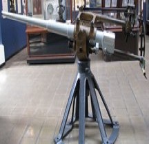 Canon Marine  47 mm modèle 1885 Hotchkiss  QF 3 pounder Mark 15 Slide gun USA