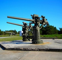 Canon Marine 3 inch 50 caliber gun Mark 22 Fort Miles USA