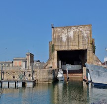 Charente Martime la Rochelle Schleusenbunker zum U-Boot-Hafen