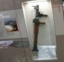 RPG 7 Routchnoy Protivotankovy Granatamiot  Londres