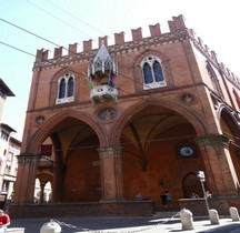 Bologna Palazzo della Mercanzia