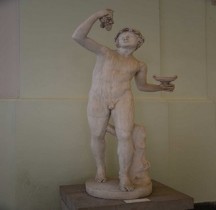 Statuaire Rome Giovane Satiro Farnèse Naples MANN
