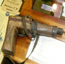 Vietnam Pistolet Vietmin 1946 (Fréjus)