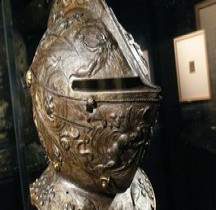 1580 Armets Décorés Paris Bruxelles Turin