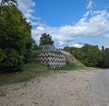 Saône et Loire Bibracte Murus Gallicus