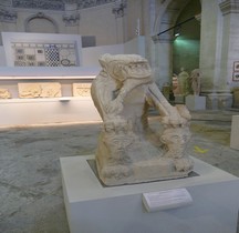 4 Gaule Tarasque de Noves Avignon Musée Lapidaire