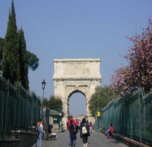 Rome Arc de Triomphe Rione Campitelli Forum Romain Arc de Titus