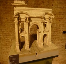 Timgad Arc de triomphe de Trajan Mkt Rome EUR