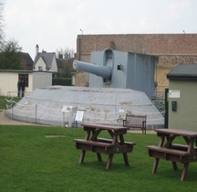 Canon Marine BL 9.2-inch Mk X gun  Gibraltar Duxford IWM