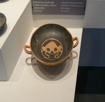 Grece Attique Coupe Kylix Figures noire Classe Musée