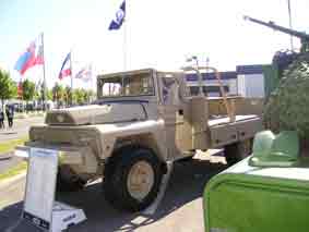 ACMAT TPK 420 STL Eurosatory 2006