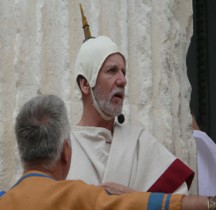 Religion Prêtre Flamine Nimes 2013