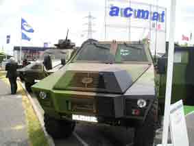 ACMAT TCM 420  BL 6  Eurosatory 2006