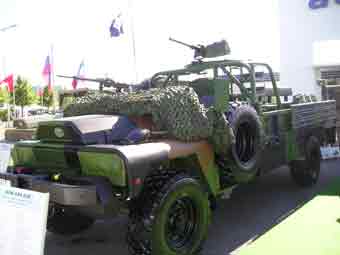 ACMAT TPK 436 STL 2 Eurosatory 2006