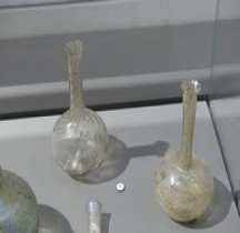 7.Rome Verrerie Ampulla  Fioles Verre Nimes MR