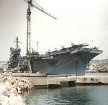 Porte avions CV 67 USS J F Kennedy