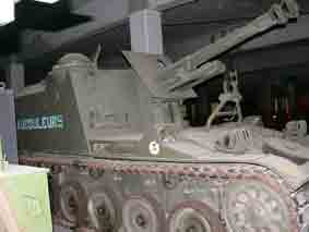 Automoteur AMX 13 105 mm M 1950 Draguignan