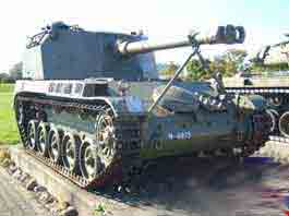 Automoteur AMX 13 105 mm Suisse
