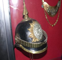 1870 Pickelhaube  Meclkembourg  Bruxelles