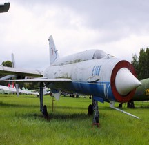 MiG E-152 (E-166)