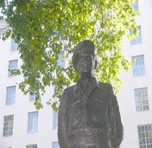 Londres Whitehall Statue of the Viscount Montgomery