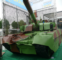 Ukraine T 84 Oplot M Eurosatory 2012