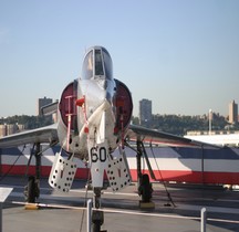 Dassault 1964 Étendard IV  USS Intrepid New York