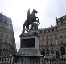 Paris Place des Victoires
