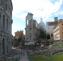 Rome Rione San Angelo Temple Apollon ou  Aedes ou Templum Apollinis in Circo