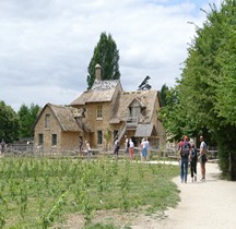 Yvelines Versailles Petit Trianon Hameau reine Ferme