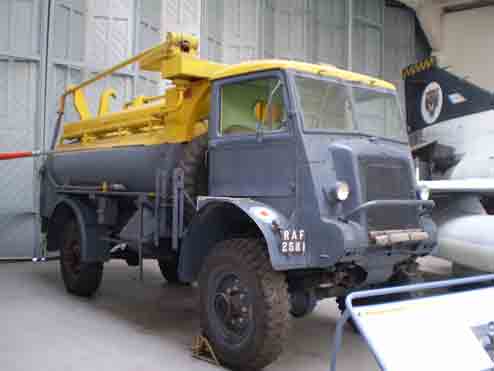 Bedford QLC Fuel Bowser Hendon