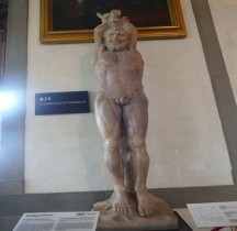 Statuaire Divinités Rome Le Marsia Rosso des Offices de Florence