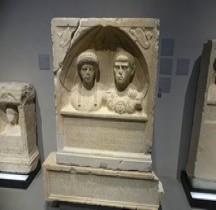 Rome Stèle Funéraire Flavilla et Sextus Marcinus  Nimes MR