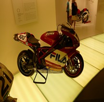 Ducati 2003 999 F03  Bologne