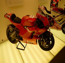 Ducati 2010 Desmosedici Gp10  Bologne