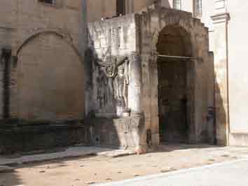 Vaucluse Carpentras Arc de Triomphe