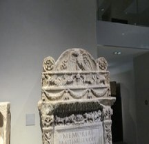 Stèle Funéraire Marcus Attius Partenus  Nimes MR