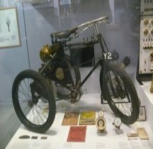 De Dion 1898 Tricycle Type  2 3/4  Londres IWM