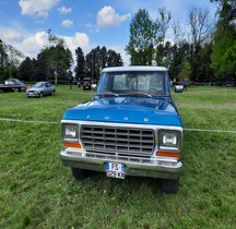 Ford  1975 F250 Ranger XLT Pick-up  Beaune