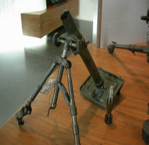 Mortier  60 mm Brandt modèle 1935-M 44