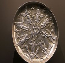 8.5 Moyen Age Iran Sassanides Plat d'Anaitis 700 Paris BnF