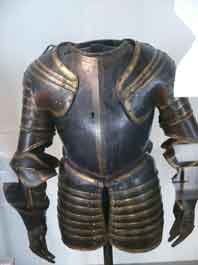 1550 Demi Armure Maréchal de Biron (Paris )