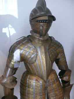 1606 Demi Armure duc d'Epernon Paris