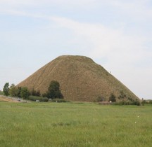 Witshire  Avebury Sillbury  Hill