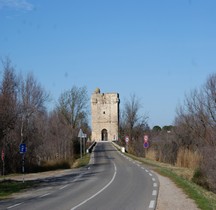 Gard Saint-Laurent-d'Aigouze Tour Carbonnière