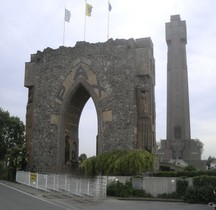 Dixmude Porte Paix et Tour Yser