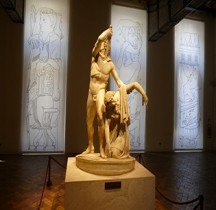 Statuaire Grèce Héllénistique Donario di Attalo Galate Luodivisi Rome Palazzo Altemps