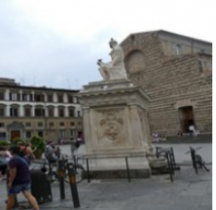 Florence Basilica san Lorenzo Monumento a Giovanni delle Bande Nere 1540