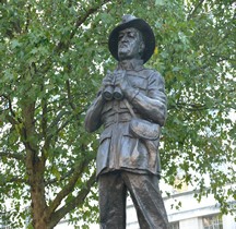 Londres Whitehall Statue of the Viscount Slim