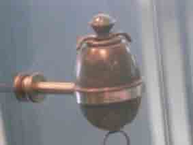 Grenade 1939 Eierhandgranate Les Invalides